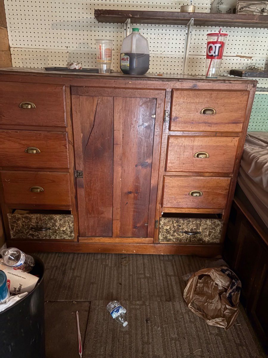 Vintage Oak Craftsman Sideboard Cabinet c.1910-1930