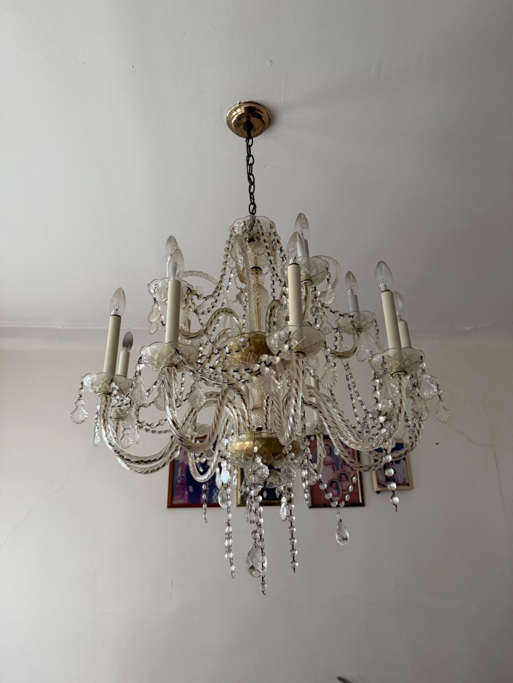 Chandelier 