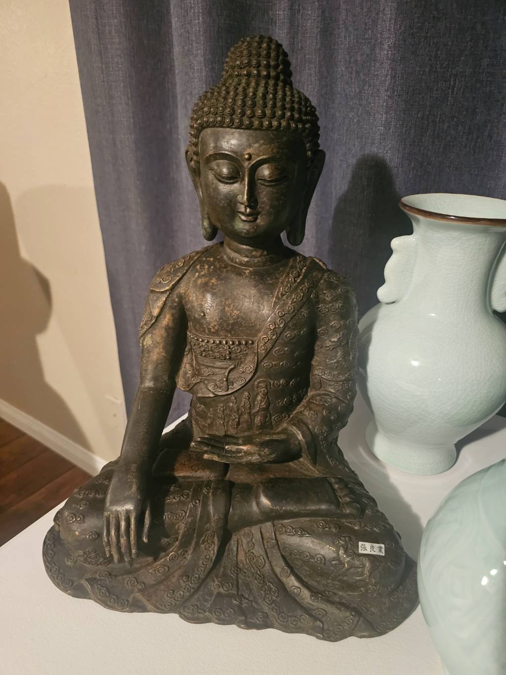 17-Inch Asian-Style Seated Buddha Statue