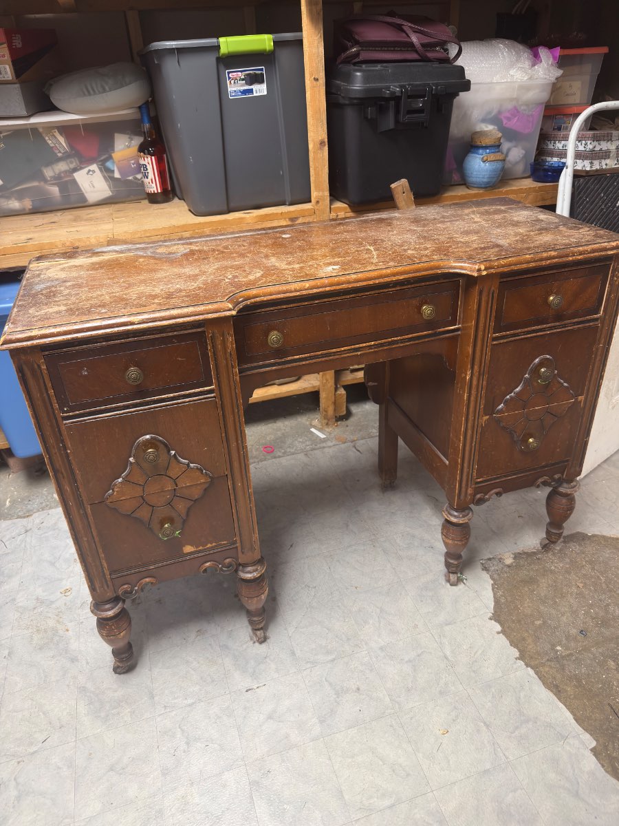 Mahogany vanity