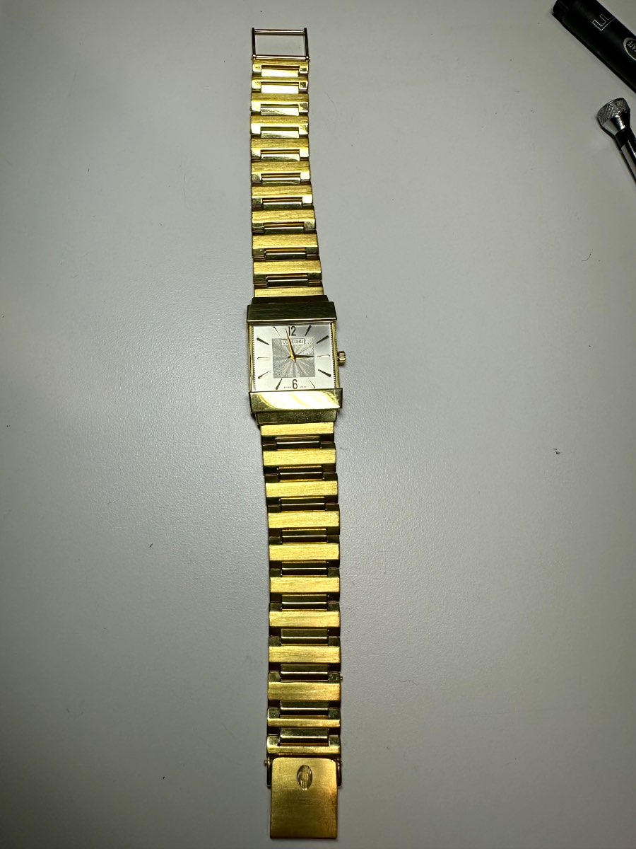 Vintage Concord Quartz Solid 18K Yellow Gold Watch (145g)