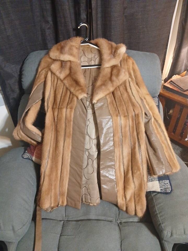 1970s Vintage Fur and Leather Coat, Medium-Large
